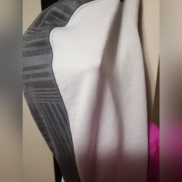 Roxy Zip-up Hoodie - Picture 6 of 6